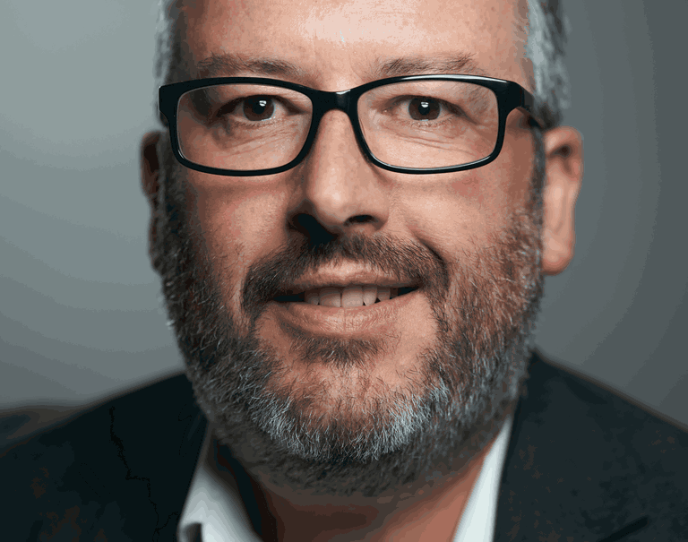 Radius Headshots1178